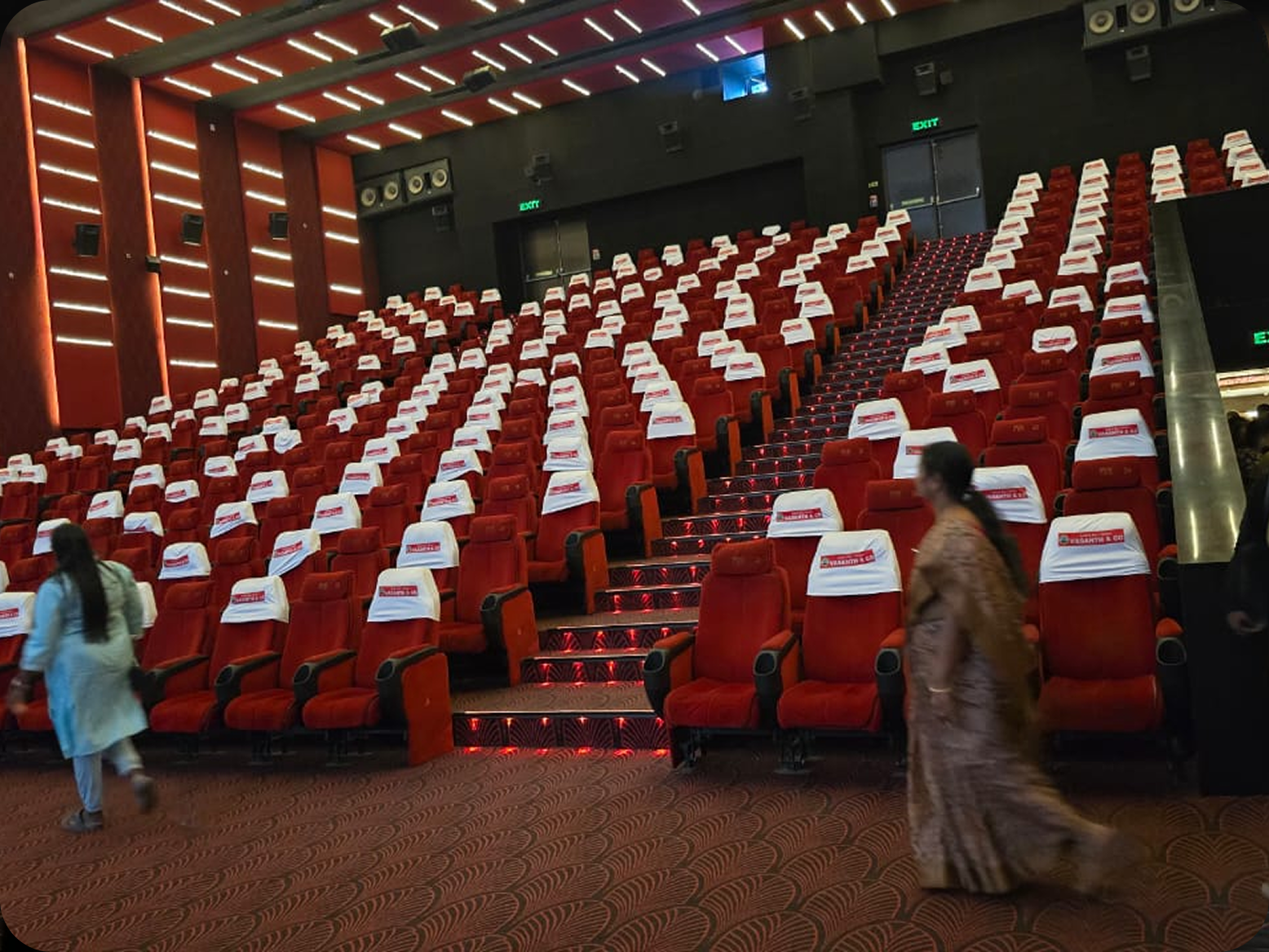 VASANTH & CO - Cinema Lobby & On Screen Advertising